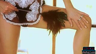 jessica vaughn and samantha autumn play solo together