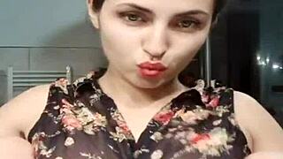 italian milf streams on bigo