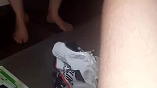 Oh wow, my wife is pissing right here for me, what a thrilling sight to behold!