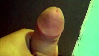 Big dick amateur gets it hard in this video