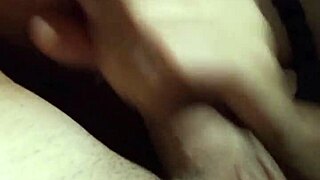 thorando couldn't hold back and released in brunette latina's mouth at the beach