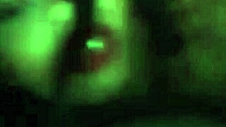 me invita una copa y termina dandome de perrito