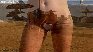 Blonde Babe Goes Pantyless on Public Beach 😍