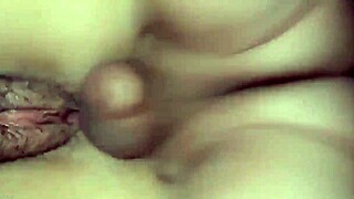 Comendo o cu da esposa com tes�o, gozei dentro