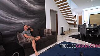 Quick free use session slams teen 18+ fantasy. 3some group action fixes everything!