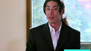 Oh, Let Me Show You This Nuru Massage! Lauren Phillips Explains To David Lee With Her Big Tits.