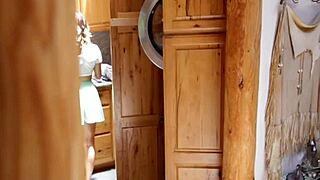 Watch beauty bow for a hard fuck?