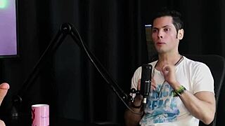 She sought alternative work in porn after the pandemic and gained family acceptance.