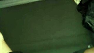 Couple heats up and fucks in the uber