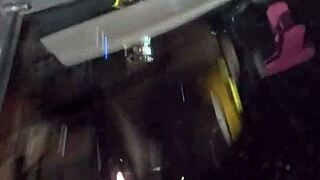 Couple heats up and fucks in the uber