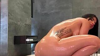 Slut Sara Retali Masturbates With Big Sex Toy!