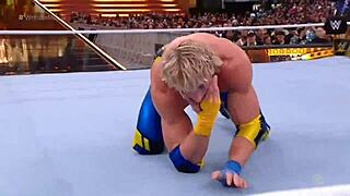 seth rollins faces logan paul in wrestlemania 39