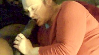 giving him that sloppy blowjob with cum in mouth 😏