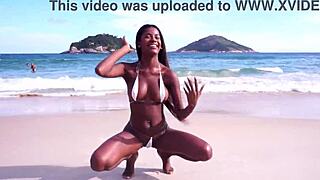 jenny pretinha gets DAPED in PUBLIC with a MONSTER COCK.