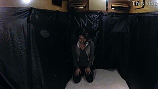 mandy mynxx, you fucking that stranger in his creeper van like a slut?