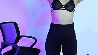 Te Hago Venir with Joi and Stripping