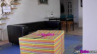 Amateur Teen 18+ Fucks Geezer in Stockings and Shoes!