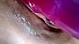 Jugos De Placer En Esta Escena Lésbica