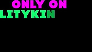 Petite student uses thong to lure professor for a lesson.