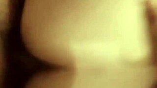 In the USA, an amateur couple with big ass enjoys creampie as she drives it home.