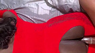 Watch this big booty bbw spread her juicy ass for big black cock?