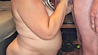 Preggo Wife Sucks Big Cock