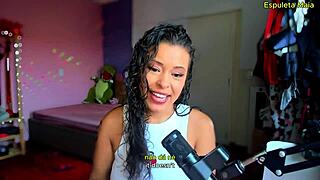 morena gostosa talks dirty for your pleasure