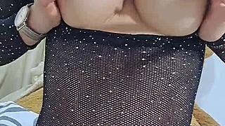 Wow, sexy solo show with incredible squirting and delicious masturbation!
