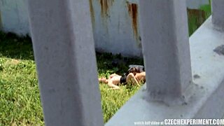 Čoveče, ovaj češki lezbijski eksperiment mi je danas razneo mozak!