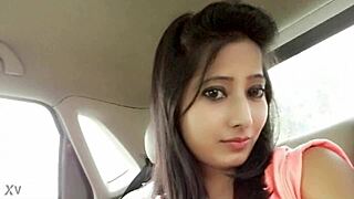 Indian Group Enjoys Erotic Fun In Bangalore