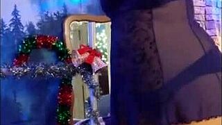 hotwife steffi dances with her big pussy in panties 😍