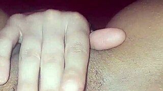 hermoso pussy de latina squirting rico, wanting tongue lick