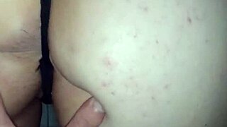 Comendo minha esposa rabuda de quatro!