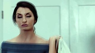 i licked that teen babysitter's pussy