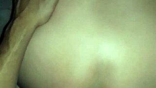 Cogi con una rellenita encantadora en doggystyle.