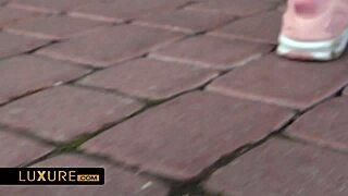 Hot Brunette Gets Cumshot Facial After Bent Over Sex