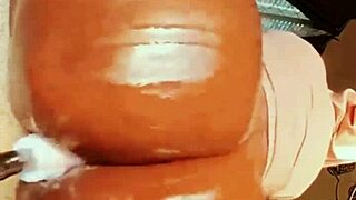 stretch out my asshole with bareback flashing farting ass shaking fucking anal creampie lover doggystyle big ass big cock