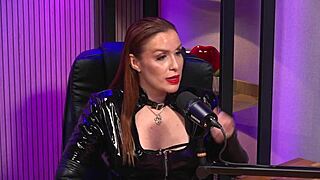 i tease redhead milf's pussy with licks