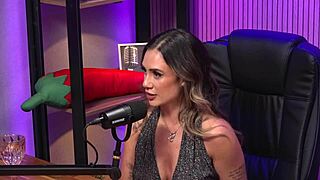 i tease redhead milf's pussy with licks