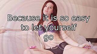 Mistress Lisa performs erotic hypnosis trick. 😊