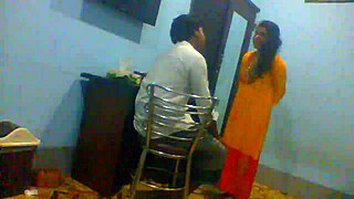 Craving Sex To Wet My Dry Heart With Passionate Kissing And Intense Encounters