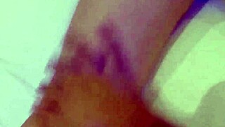 Deslizando Minha Bucetinha Pelo Pau Dele Sem Camisinha