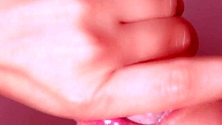 Fucking my friend's Japanese girlfriend, she cums in mouth 😏