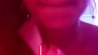 sensualizing for my fans with ebony teen 18+ moves