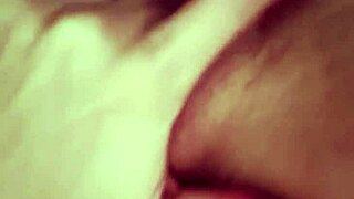 masturbating nicely, look at my lechita, it's hot