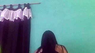 Brazilian Teens Dance Funk In Amateur Video