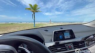 ganhei gozada na boca do tatuado gostoso que conheci na praia