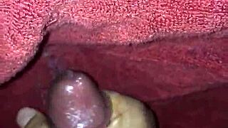 i'm making a video while watching xvideos and jerking off