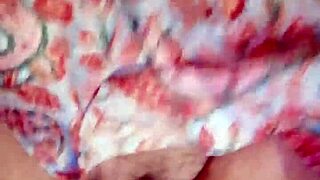 Sundaydogood614 shares her tite pussy in hommade vid, amatures fucking gud