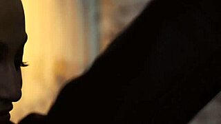 Iris wicked deepthroats blake blossom's cock